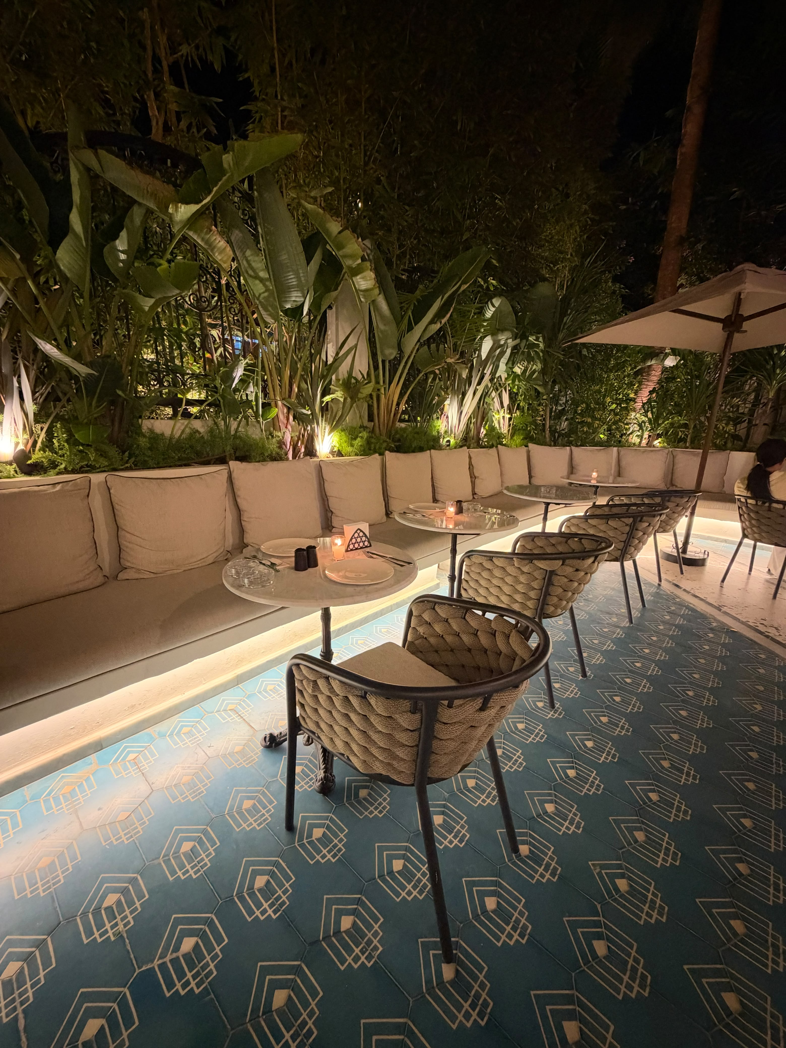 Une soirée au jardin